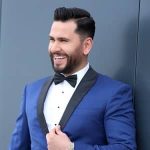 دانلود آهنگ آشکتان از اوزگور آلتر